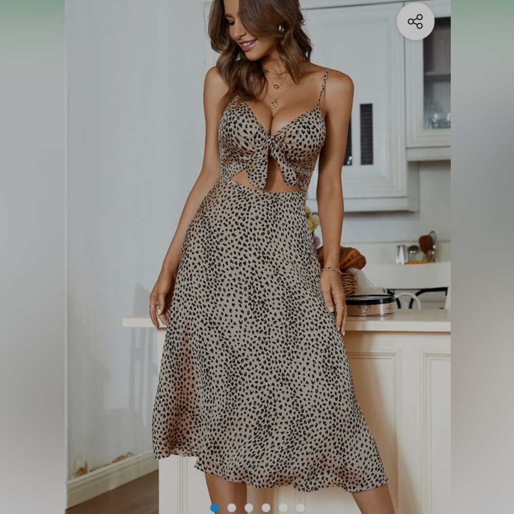 Cupshe Black and Tan Polka Dot Dress